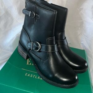 EASTLAND ADA Fashion Boots Size 42/10M
